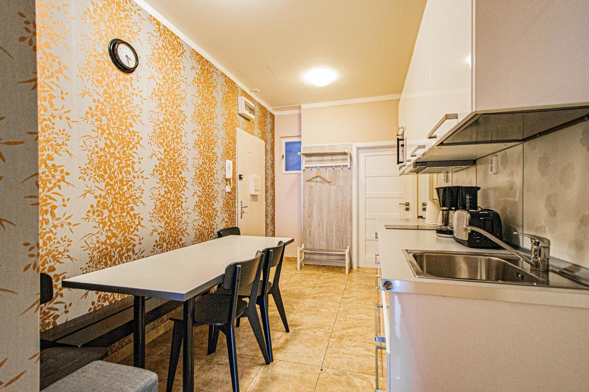 Old Town Rybna Apt By Ruterra Prága Kültér fotó